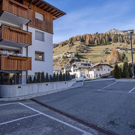 Apartment Lulu Selva di Val Gardena Bagian luar foto