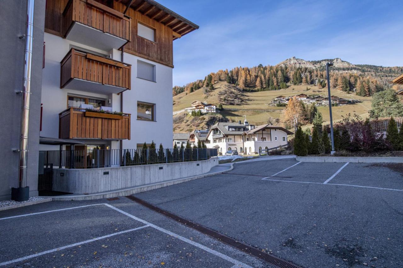 Apartment Lulu Selva di Val Gardena Bagian luar foto